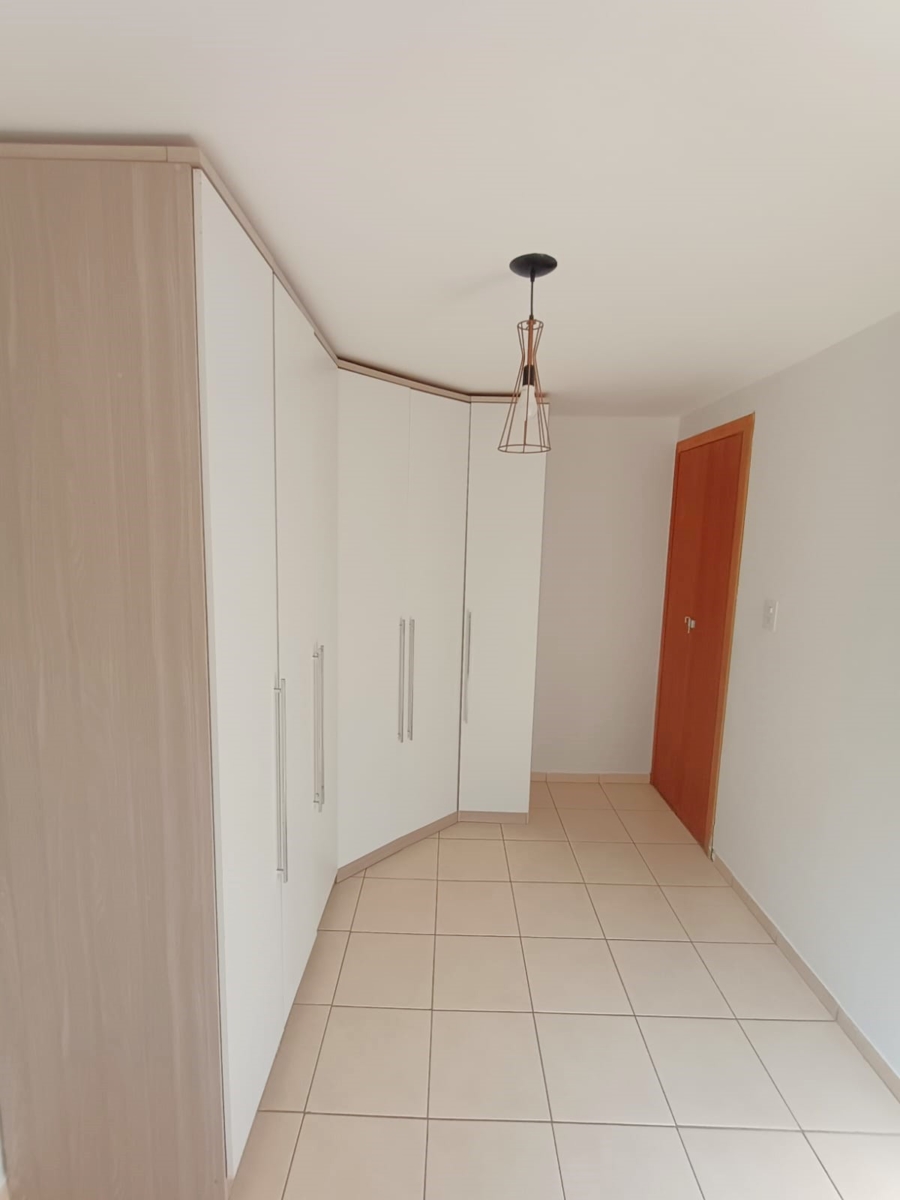 Apartamento Reformado com 2 Quartos e Lazer no Condomínio Ametistas - Imagem 9