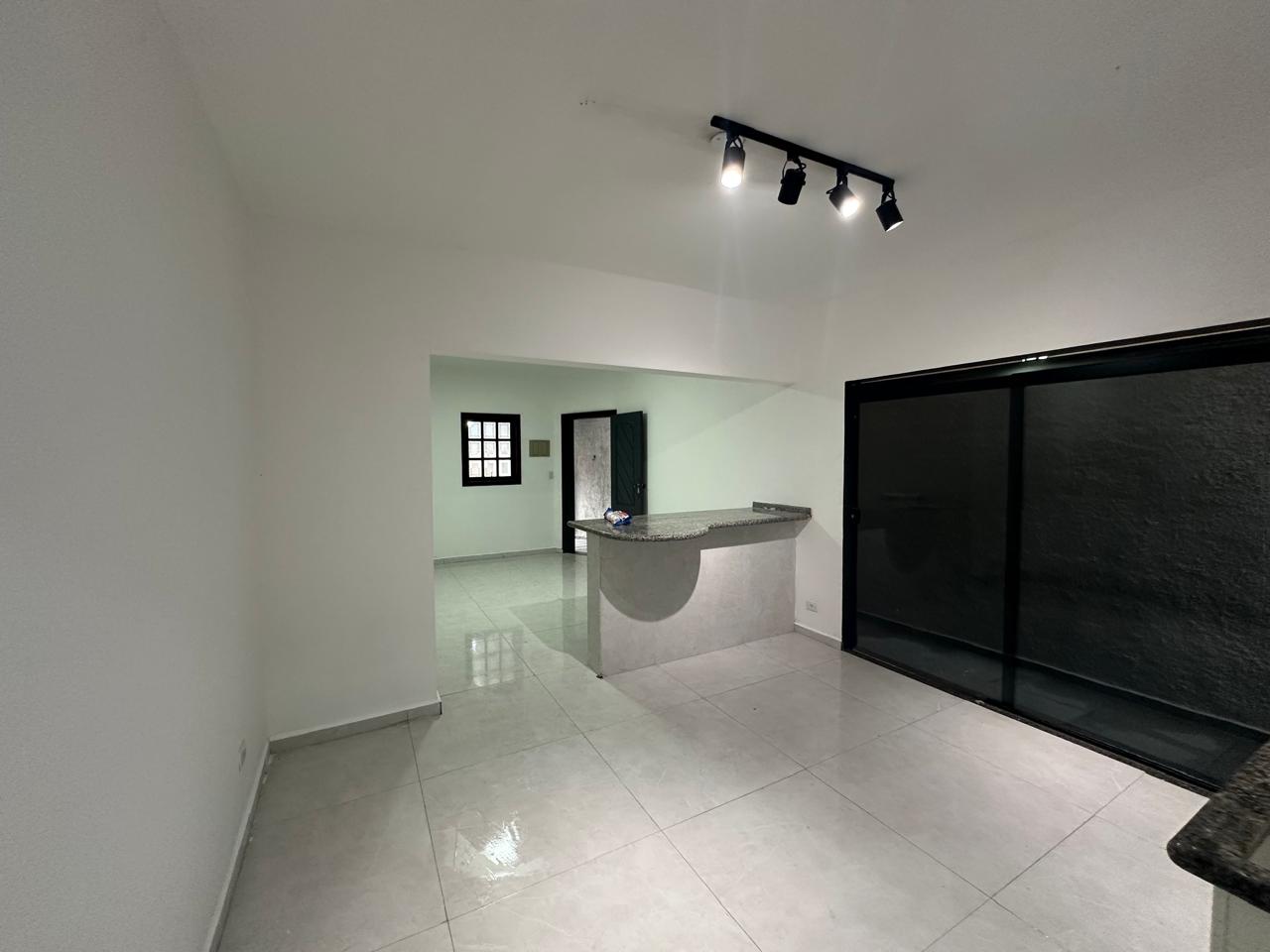 Casa Moderna com Cozinha Integrada, 3 Quartos e Área Gourmet Externa - Imagem 6 Casa Moderna com Cozinha Integrada, 3 Quartos e Área Gourmet Externa - Imagem 6
