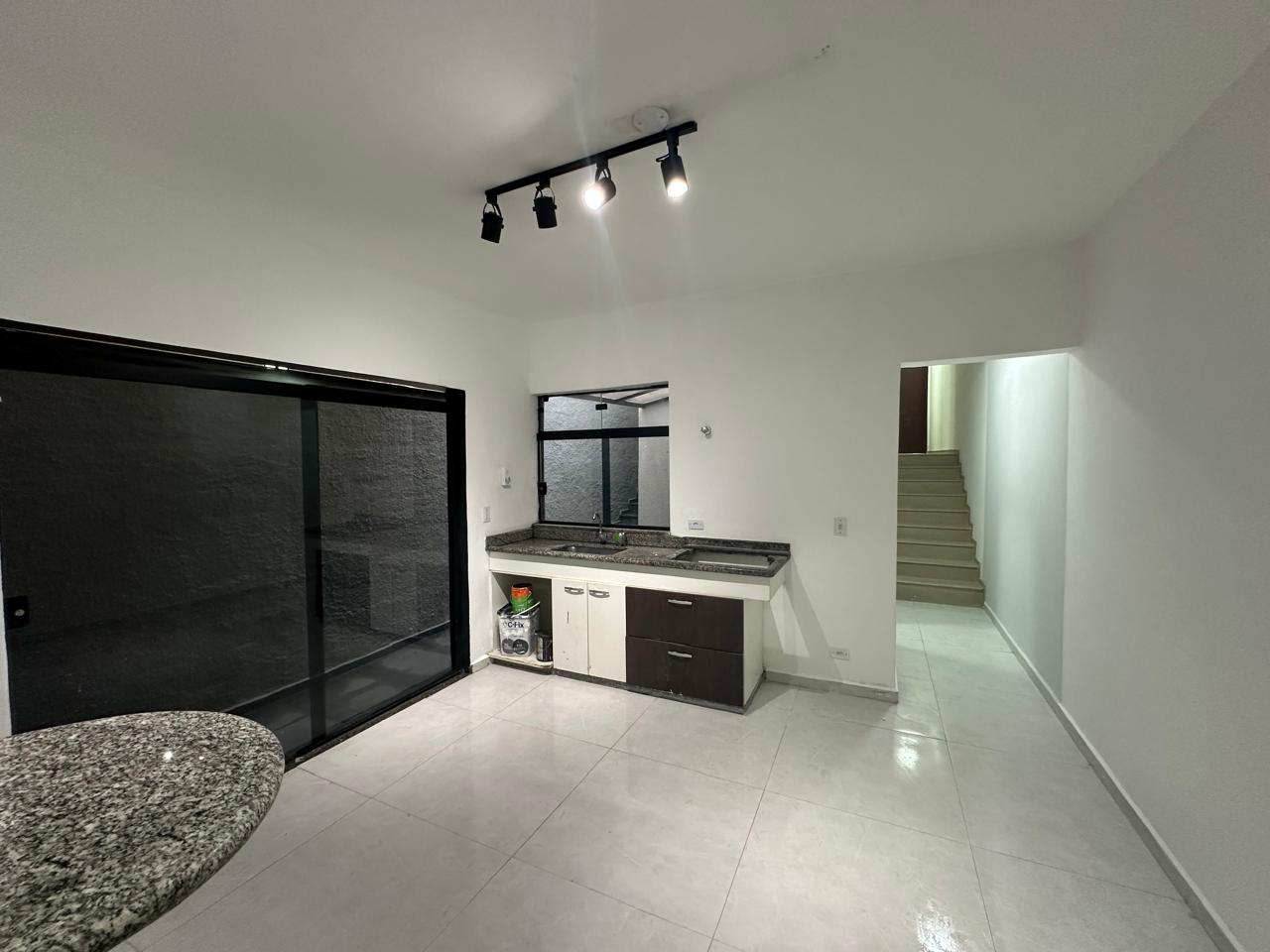 Casa Moderna com Cozinha Integrada, 3 Quartos e Área Gourmet Externa - Imagem 5 Casa Moderna com Cozinha Integrada, 3 Quartos e Área Gourmet Externa - Imagem 5
