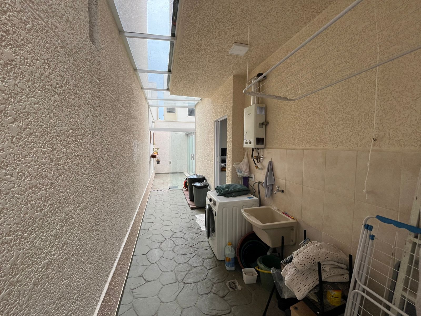 Casa mobiliada no Mogi Hills 4 com 3 dorms, suíte e energia solar – 120m² - Imagem 15