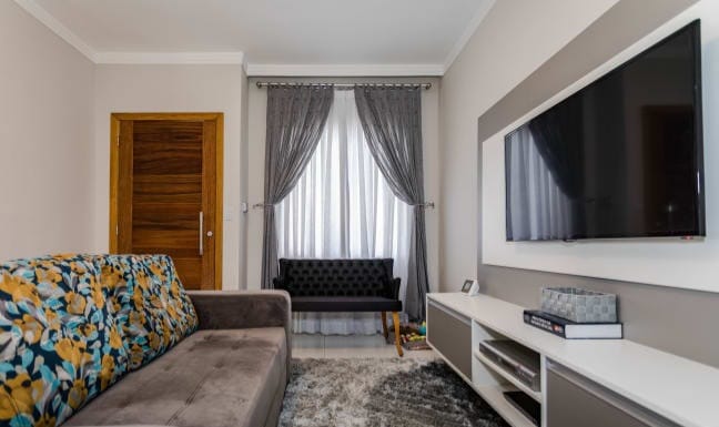 Casa Térrea com Quintal Amplo e Suíte – 199m² de Terreno! Casa Térrea com Quintal Amplo e Suíte – 199m² de Terreno!