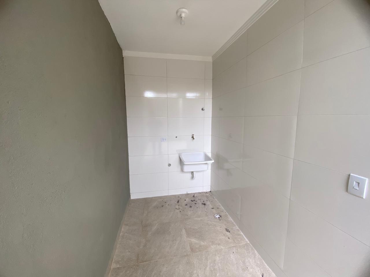 Casa com 2 suítes e quintal privativo no Botujuru - Imagem 5