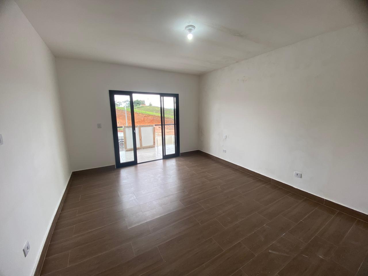 Casa com 2 suítes e quintal privativo no Botujuru - Imagem 11