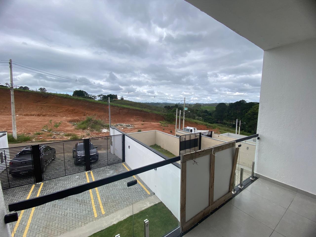 Casa com 2 suítes e quintal privativo no Botujuru - Imagem 13