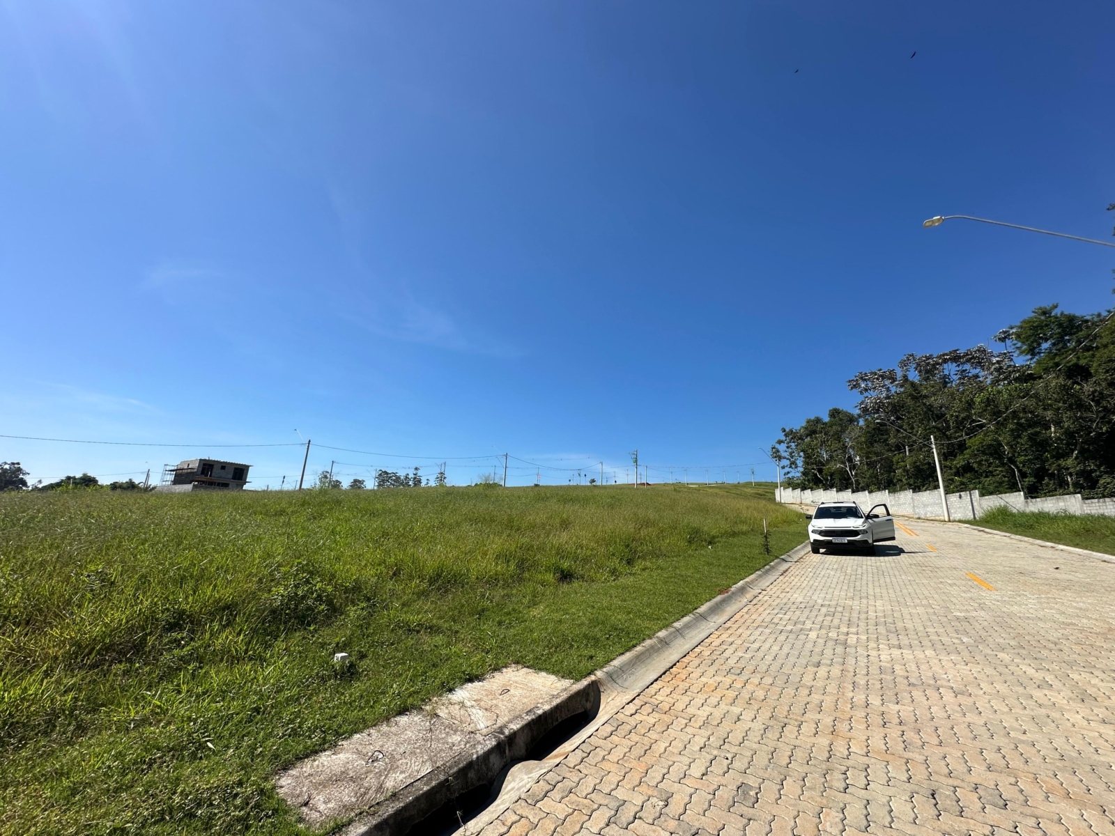 Terreno alto padrão no Real Park 2 – pronto para construir!