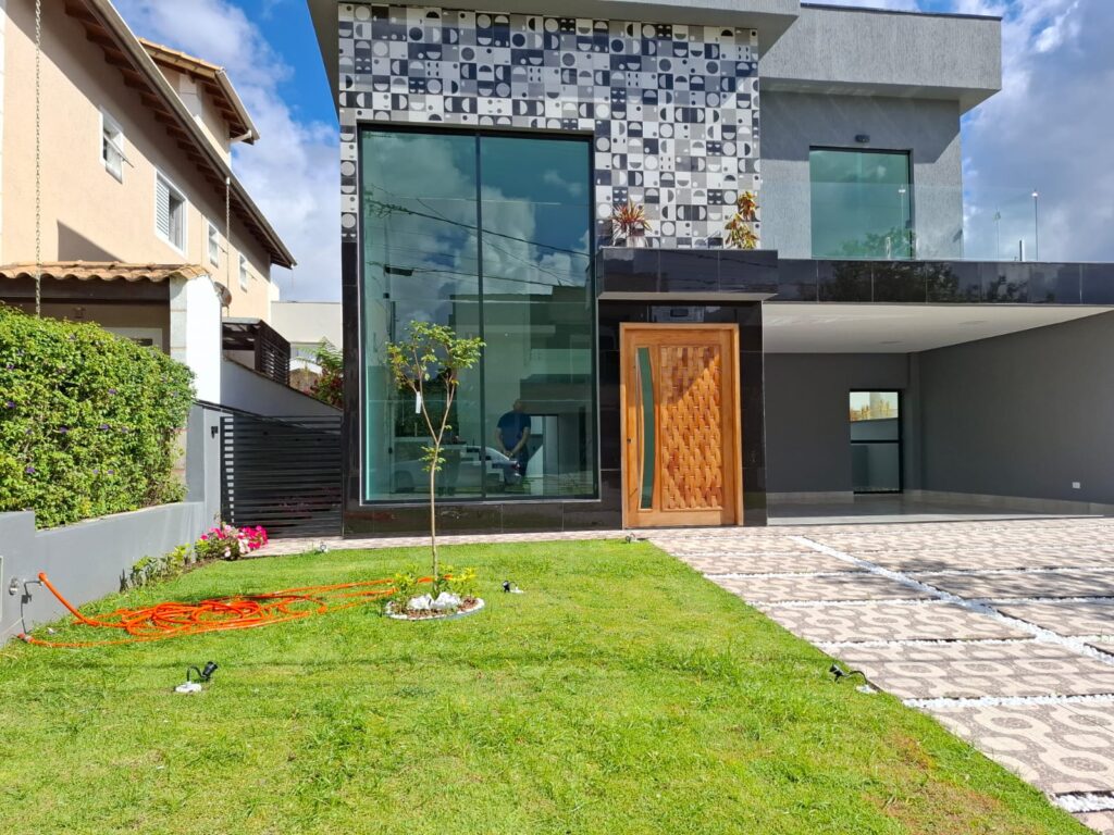 Condomínio Veredas – 319m², 3 suítes, 2 escritórios e gourmet por R$1.950.000! - Condomínio Veredas – 319m², 3 suítes, 2 escritórios e gourmet por R$1.950.000!
