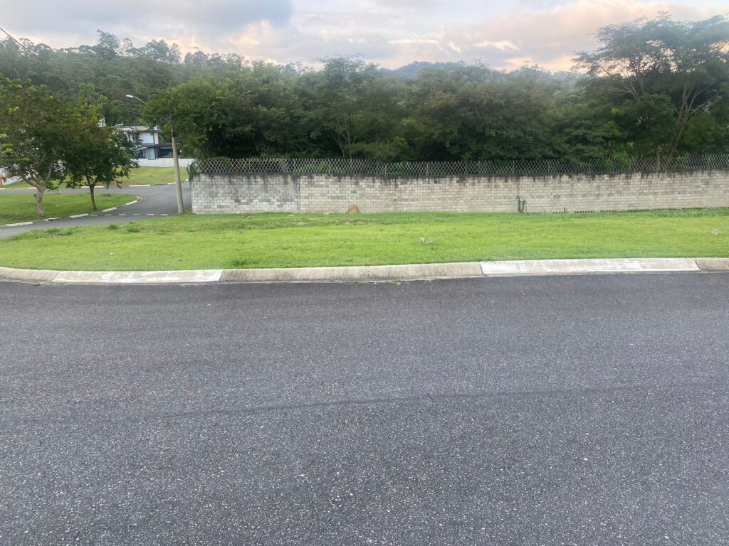 Terreno Veneza – 416m² plano por R$380 mil! Pronto para construir! - Terreno Veneza – 416m² plano por R$380 mil! Pronto para construir!