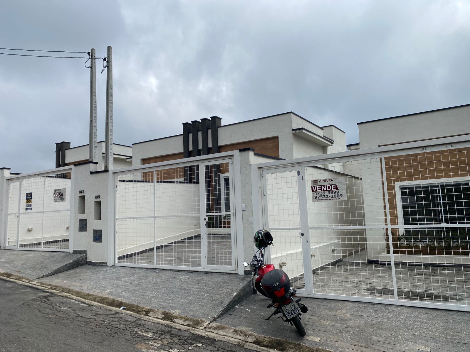 120m², 3 dormitórios (1 suíte) e quintal com churrasqueira – Botujuru - Imagem 15