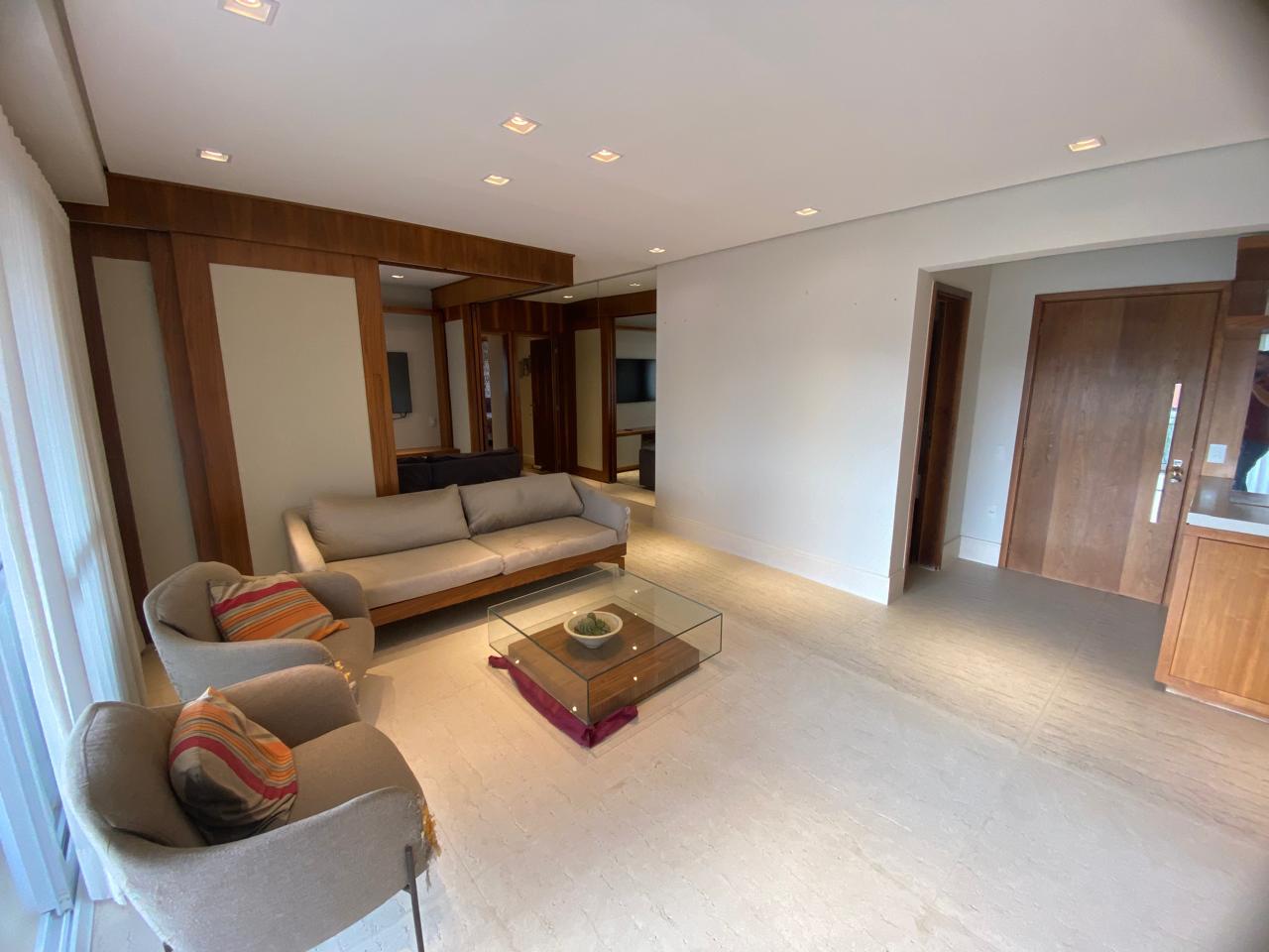 4º andar, 3 suítes, elevador privativo, R$ 1.400.000 – Condomínio Aquarelle