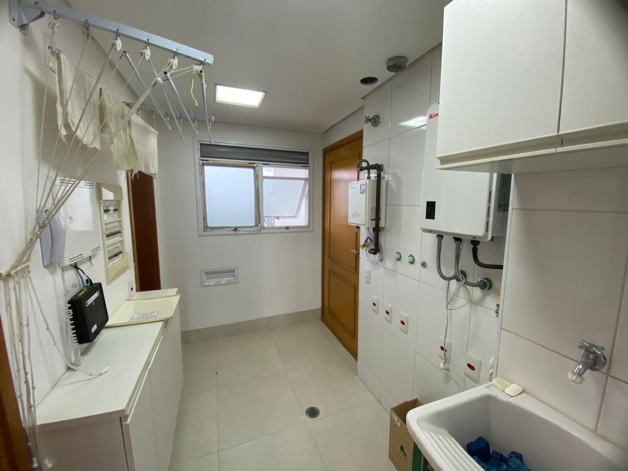 4º andar, 3 suítes, elevador privativo, R$ 1.400.000 – Condomínio Aquarelle - Imagem 12