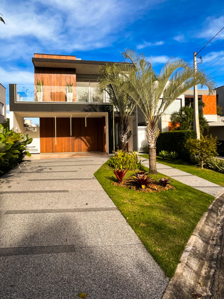 Sobrado 280m² com 3 suítes e varanda gourmet no Bella Cittá - Sobrado 280m² com 3 suítes e varanda gourmet no Bella Cittá