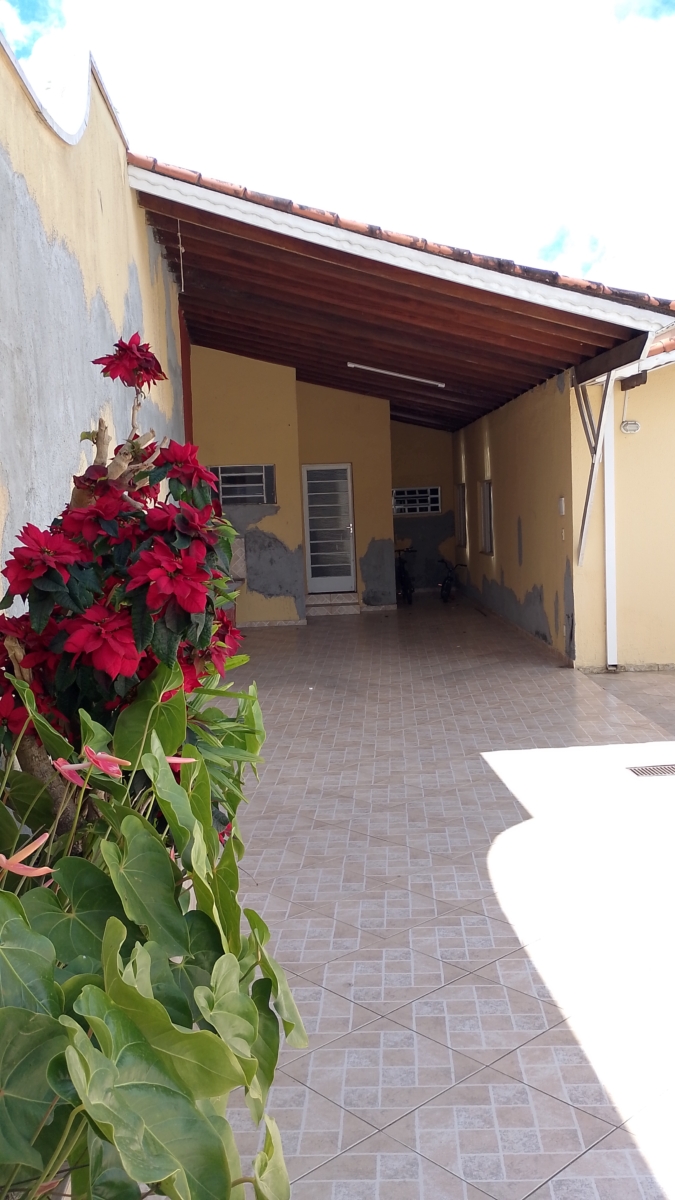 Sobrado 223m² com 3 Dormitórios, Suíte e Garagem 7 Carros – Rodeio - Imagem 23