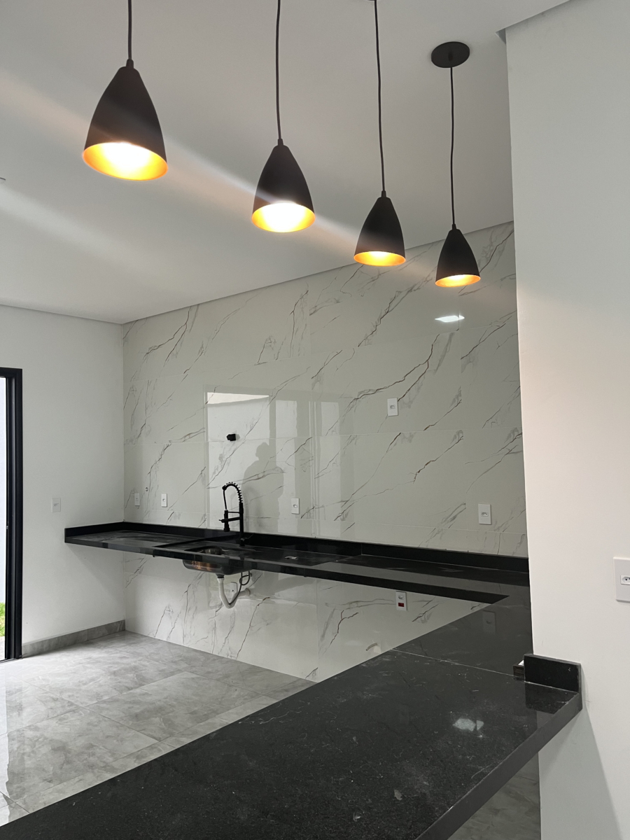 Casa 3 dormitórios com suíte, quintal e sacada – Cezar de Souza - Imagem 10