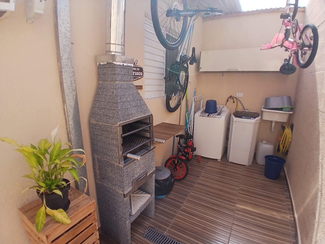 Casa térrea com 2 dormitórios, quintal privativo e vaga – Villagio Acácias Botujuru - Imagem 8