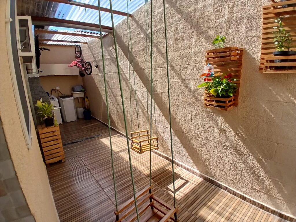 Casa térrea com 2 dormitórios, quintal privativo e vaga – Villagio Acácias Botujuru - Casa térrea com 2 dormitórios, quintal privativo e vaga – Villagio Acácias Botujuru