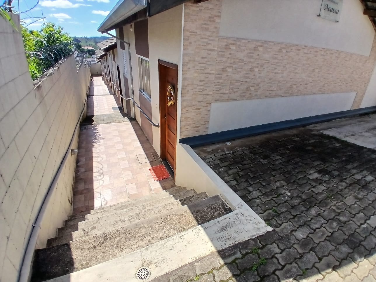 Casa térrea com 2 dormitórios, quintal privativo e vaga – Villagio Acácias Botujuru - Imagem 12