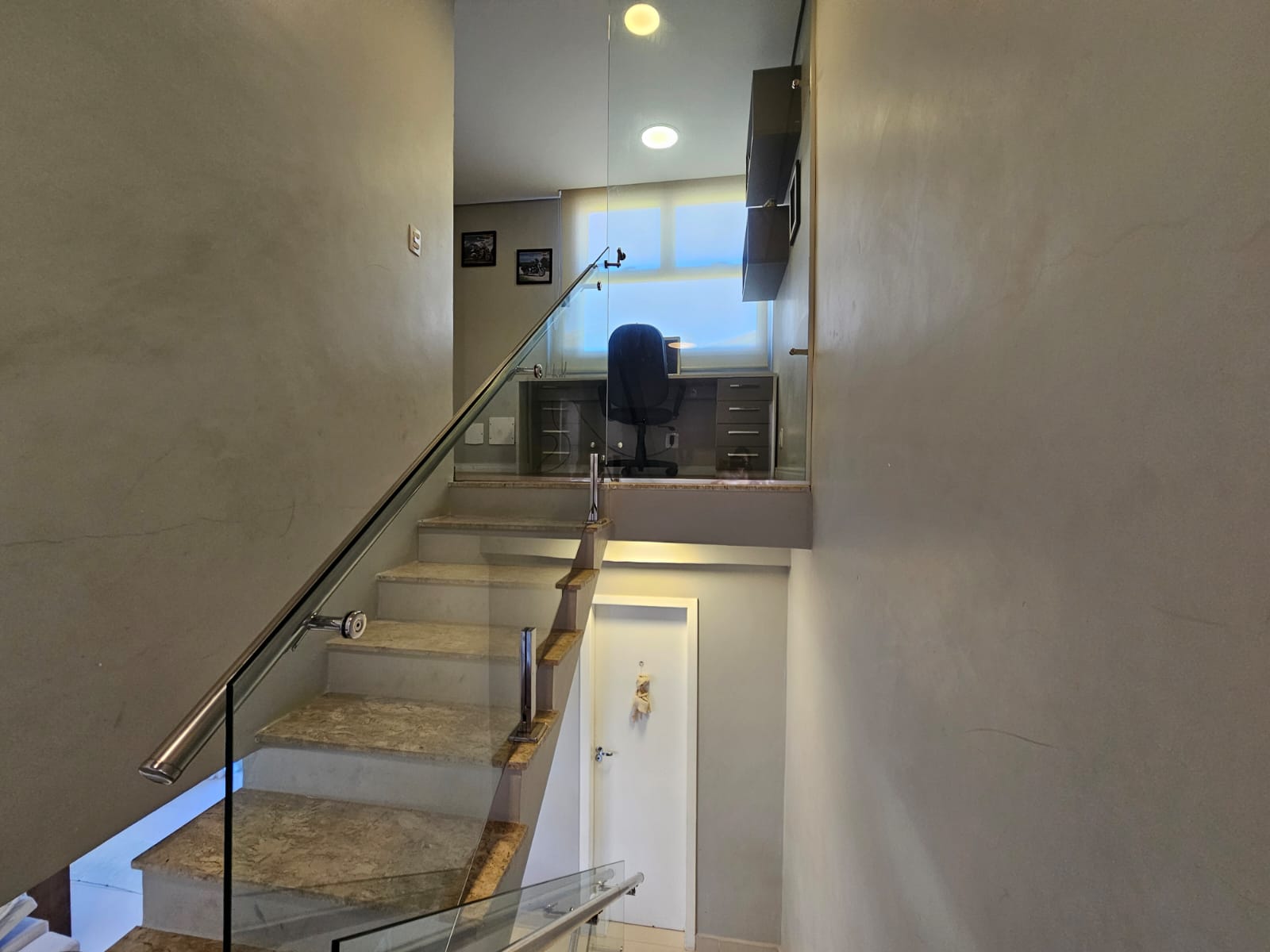 Casa com 3 suítes, área gourmet, lareira e jacuzzi exclusiva – Bella Città - Imagem 6