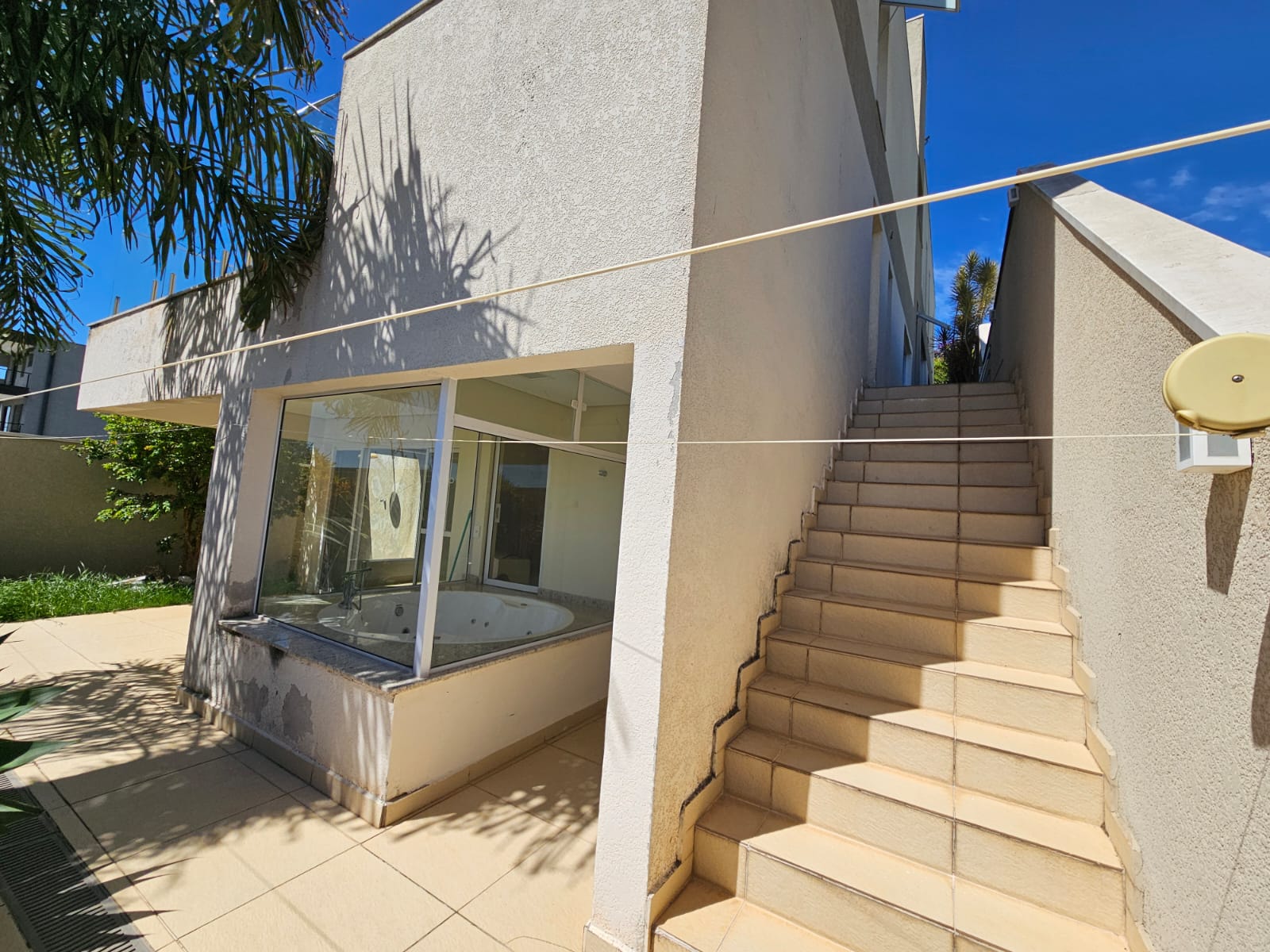 Casa com 3 suítes, área gourmet, lareira e jacuzzi exclusiva – Bella Città - Imagem 22