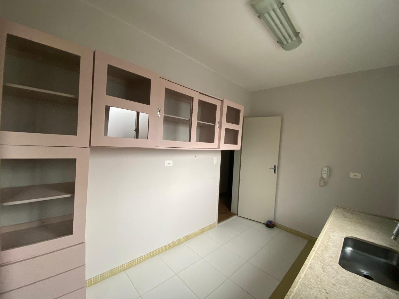 Apto térreo com 2 dorms, planejados e sacada -Vila Suíssa - Imagem 7