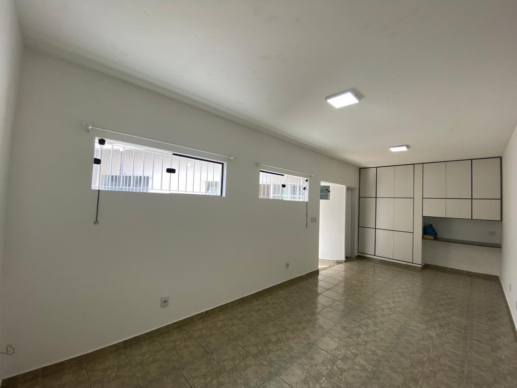 Casa comercial 3 dorms e 4 vagas – Bairro do Socorro - Casa comercial 3 dorms e 4 vagas – Bairro do Socorro