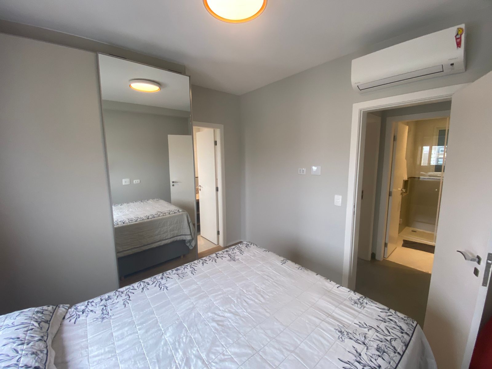 Apto com 68m², 2 dorms com suíte, porteira fechada e vista serra – Praça Habibs - Imagem 8