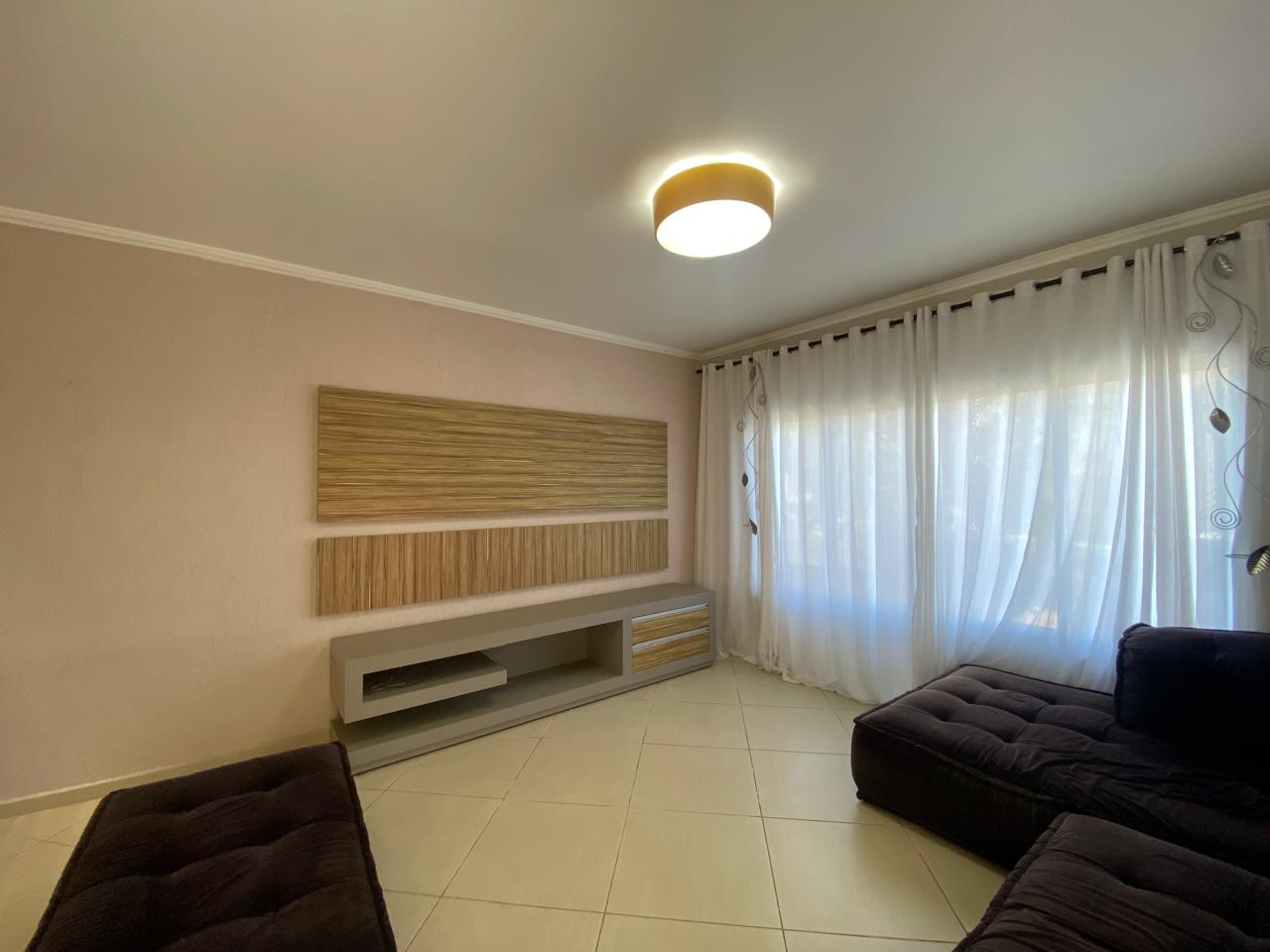 Sobrado com 3 dorms, suíte e área gourmet – Parque das Figueiras