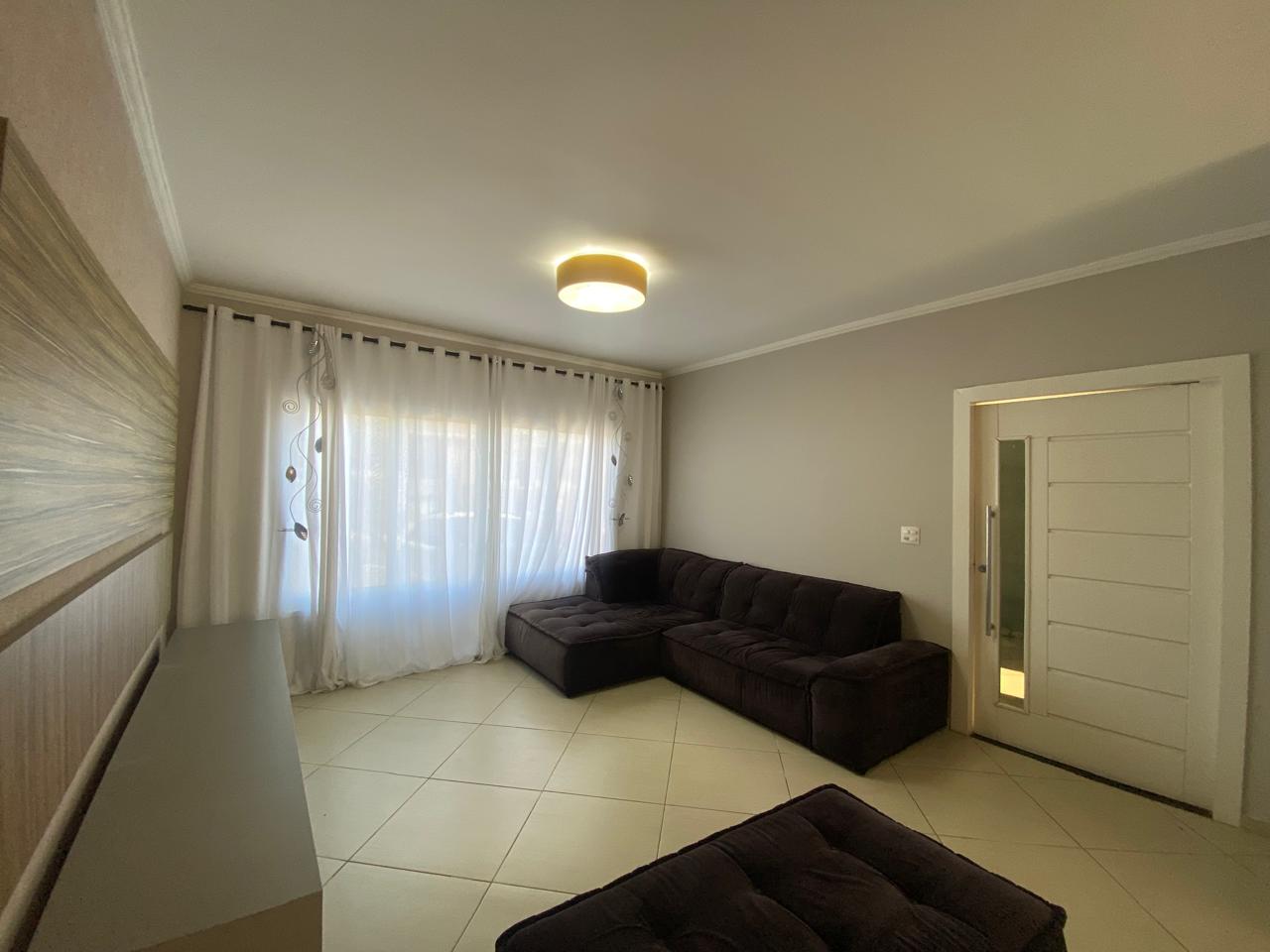 Sobrado com 3 dorms, suíte e área gourmet – Parque das Figueiras