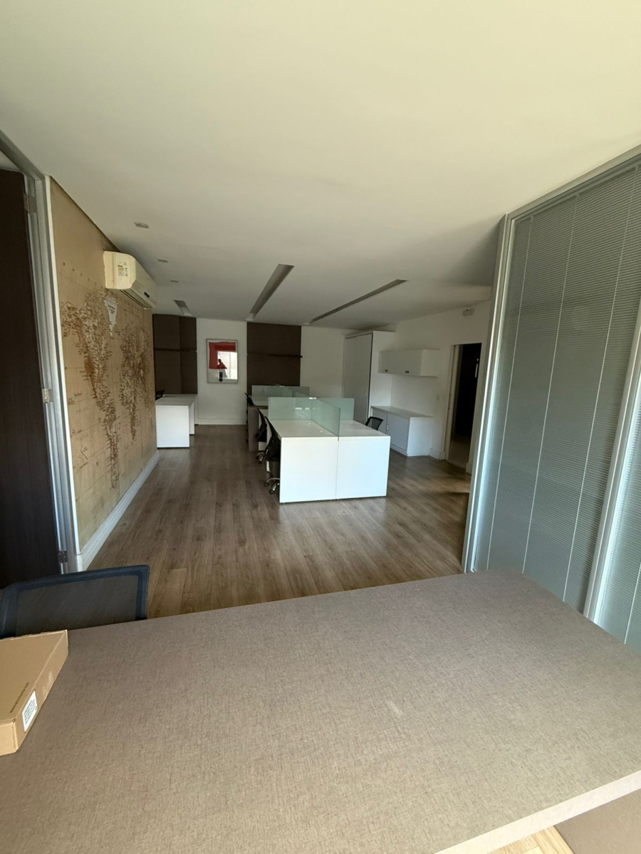 Sala comercial 90m² porteira fechada para locação – Vila Oliveira