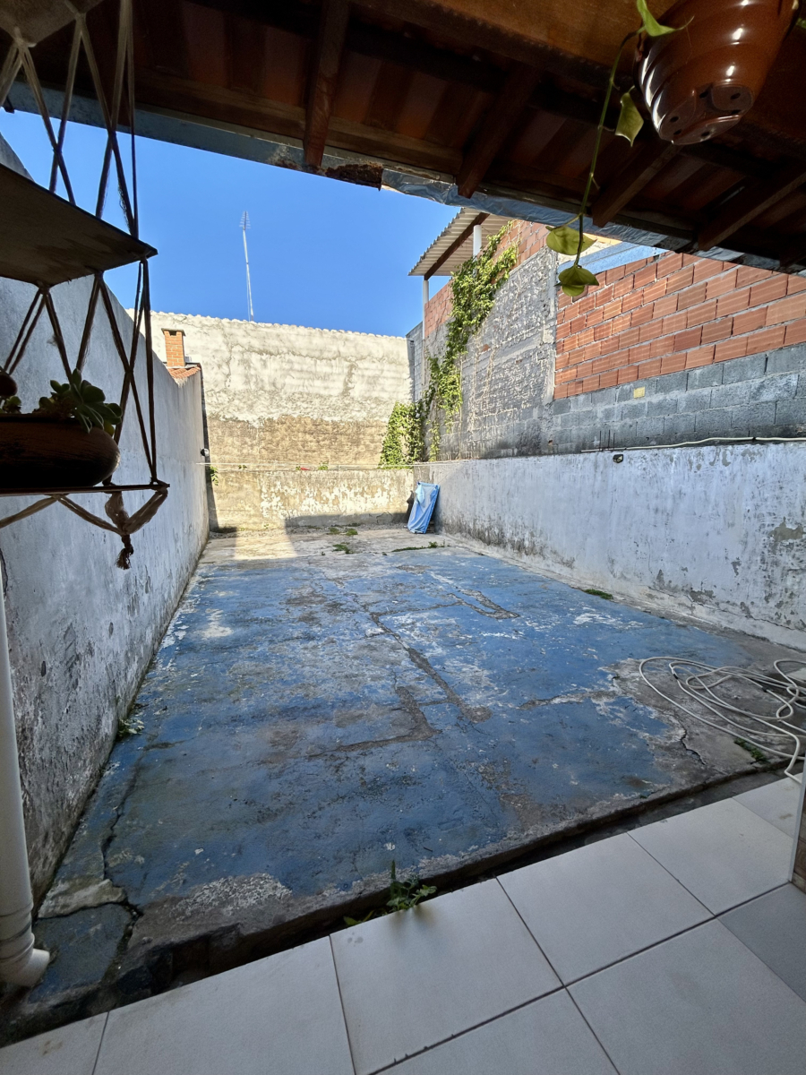 Sobrado com 2 suítes, área gourmet e quintal – Cezar de Souza - Imagem 27